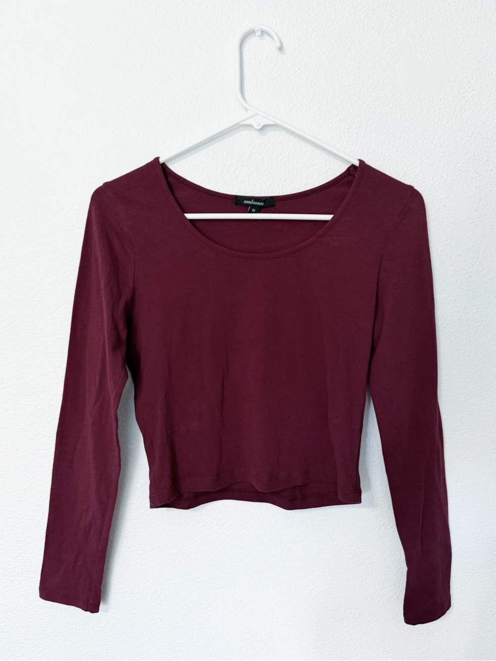 Maroon long sleeve crop top